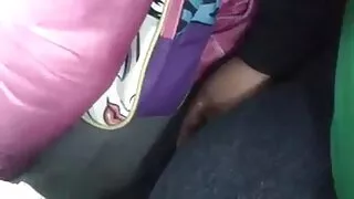 केटी बेडरूम मा केटी गधा बकवास गर्न मदत गर्छ