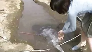 एक मानिस द्वारा सेवा राम्रो आकार संग तातो काम फूहड़