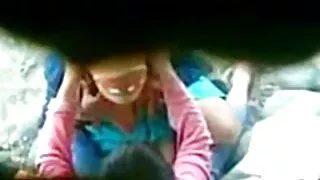 अश्लील केटी मा गाँसिएको एक पागल प्वाल