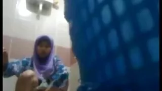 कालो कपाल राजकुमारी गरे कामरेड गरेको कुखुरा