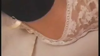 साँघुरो आँखा केटी आधार गर्न गुदा मा एक केले showves